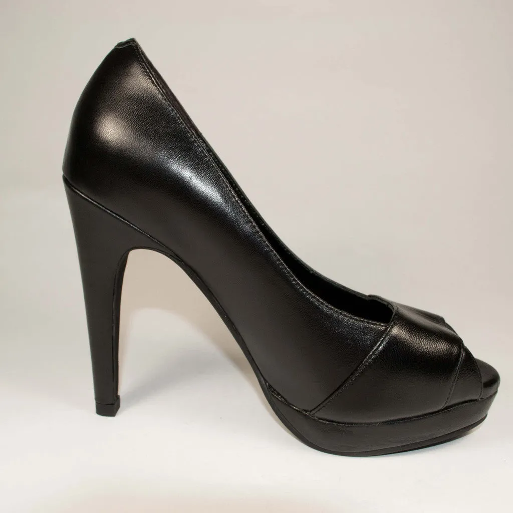 Edgy Peeptoe pumps