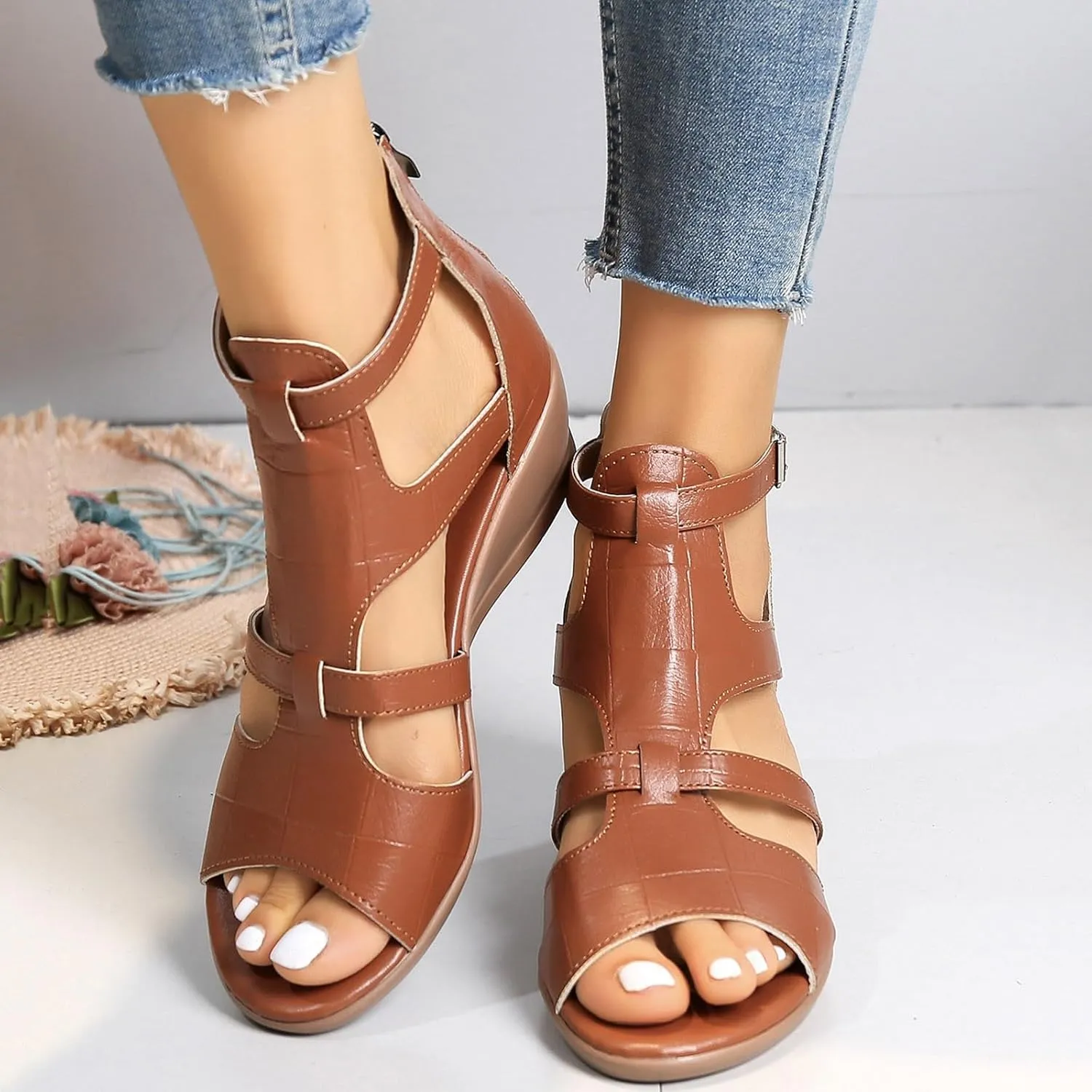 Women High Top Gladiator Sandals Summer 2025 Trendy Peep Toe Hollow Back Zipper Dressy Flat Roman Sandals Wedges Sandals