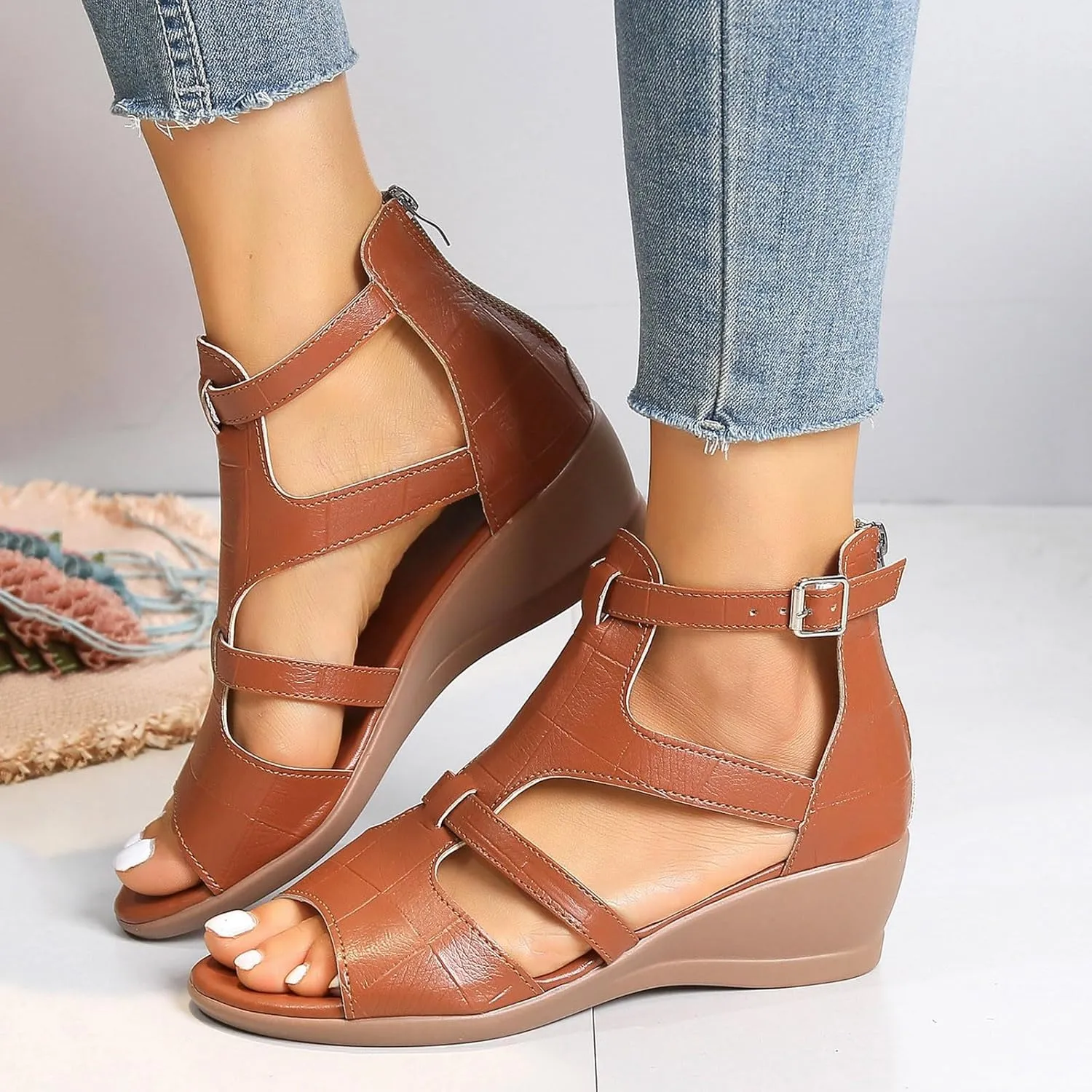 Women High Top Gladiator Sandals Summer 2025 Trendy Peep Toe Hollow Back Zipper Dressy Flat Roman Sandals Wedges Sandals